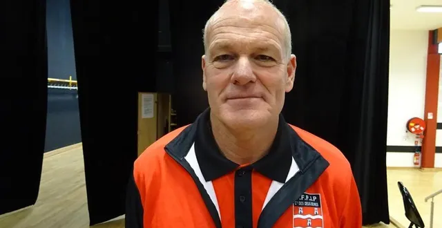 photo  roland armand a présidé l’assemblée générale annuelle du cd 79 dimanche 4 décembre à mauzé-thouarsais.  &copy;  co 