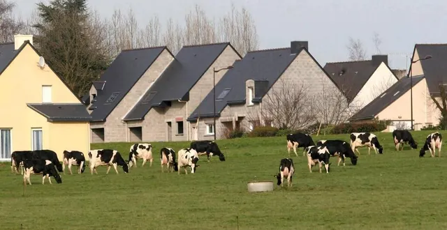photo  la détermination des zones constructibles mais aussi la démarche zéro artificialisation nette (zan) doivent entrer en compte dans le plan local d’urbanisme intercommunal qui se dessine dans la communauté de communes loué brûlon noyen.  &copy;  archives ouest-france 