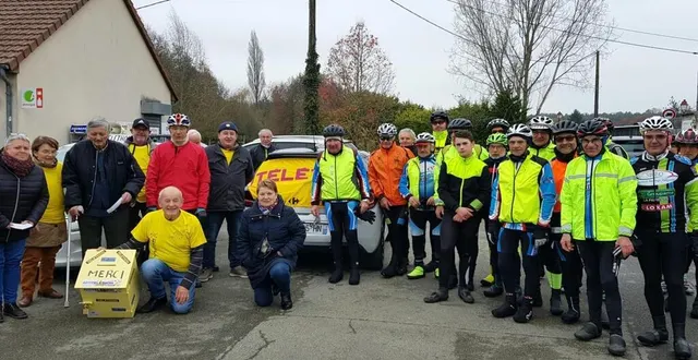 photo  l’équipe d’ yvré’thon a fait une pause à saint-georges.  &copy;  le maine libre 