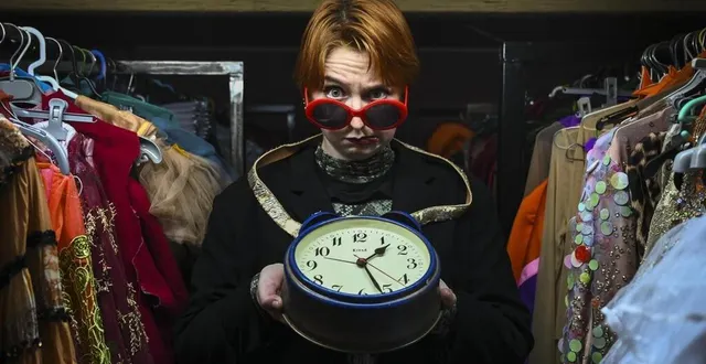 photo  valentine colinet, apprentie à l’institut national des arts du music-hall au mans, ne va pas compter son temps sur la scène du forum pour le spectacle de la flambée, entre comédie, chant et danse.  &copy;  le maine libre – denis lambert 