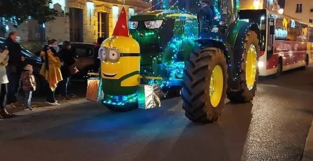 photo  les tracteurs illuminés seront visibles jeudi 15 décembre, en centre-ville du mans.  &copy;  dr 
