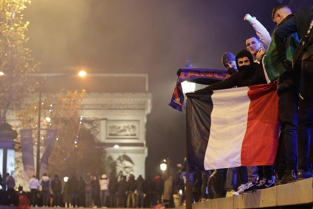 Coupe Du Monde Des Scènes De Liesse Partout En France Après La Victoire Des Bleus Sport