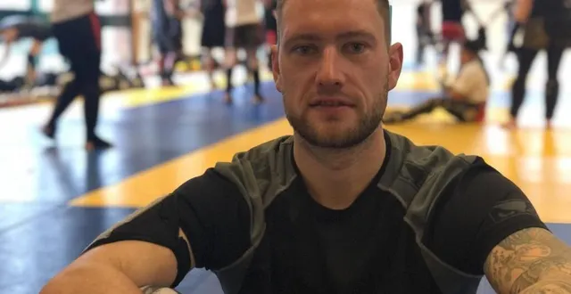 photo  adrien louazé, alençonnais de 26 ans, participera au championnat de france pancrace, du 17 au 19 mars 2023 à corbeil-essonnes.  &copy;  ouest-france 