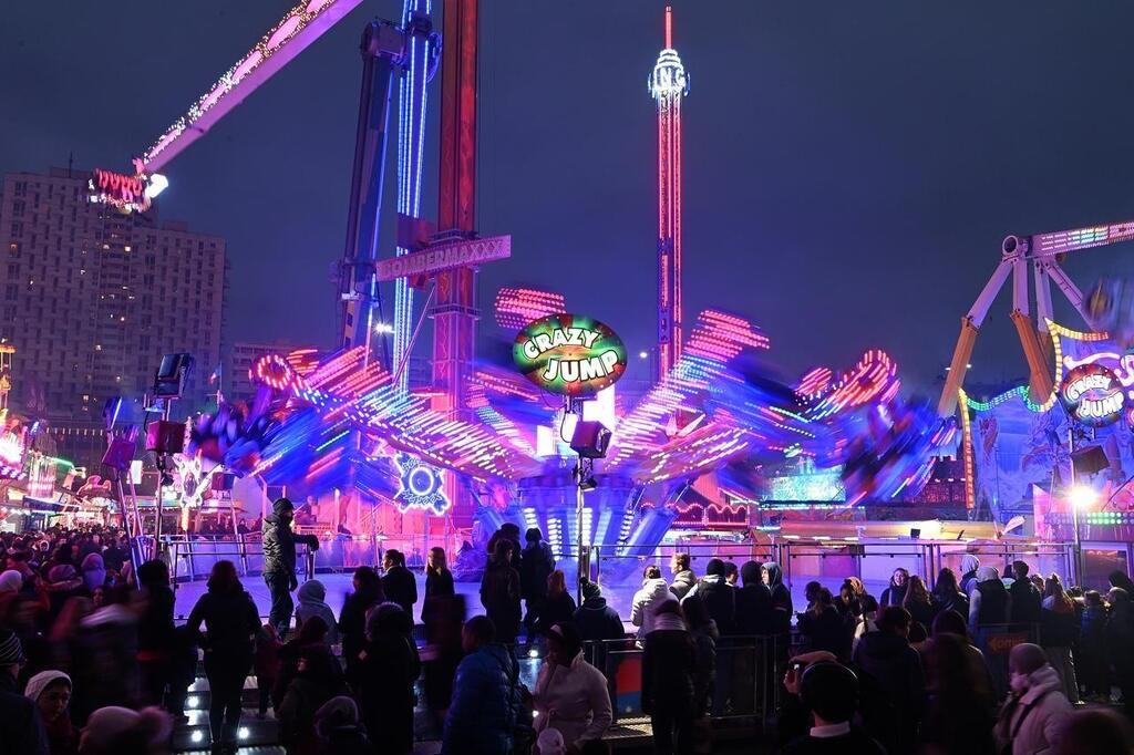 Les superbes images de la fête foraine de Rennes vue du ciel Rennes