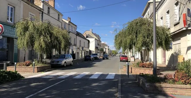 photo  la ville de sablé-sur-sarthe propose trois alternatives aux habitants pour le plan de circulation rue gambetta. c’est aux citoyens de s’exprimer.  &copy;  ouest-france 