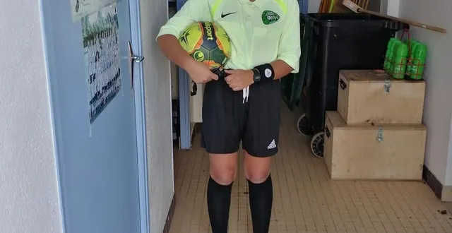 photo  célia, arbitre pour le club de football de ségrie-fontaine, a obtenu sa certification il y a tout juste quelques mois.  &copy;  photo cfsf 