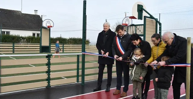photo  une inauguration du city stade s’imposait.  &copy;  le maine libre 
