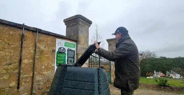photo  les habitants sont sensibilisés aux bonnes pratiques environnementales et au compostage, comme ici au cimetière de mâle.  &copy;  ouest-france 