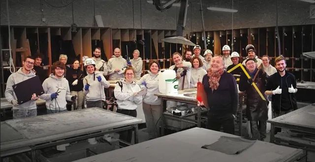 photo  avf vitrail france aujourd’hui, c’est 22 compagnons qui interviennent sur le patrimoine vitrail européen.  &copy;  ouest-france 