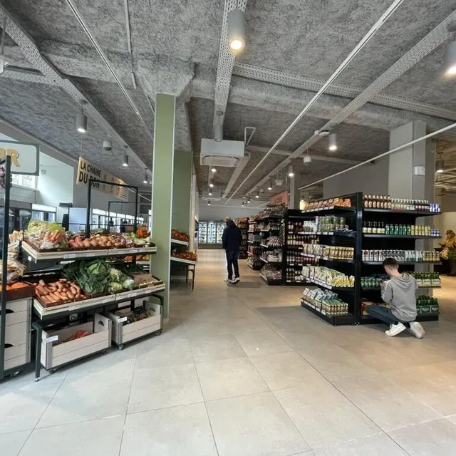 photo pour le moment, seul le rez-de-chaussée du magasin monoprix d’alençon est accessible. l’étage devrait ouvrir dans quelques semaines, début 2023.  ©  ouest-france