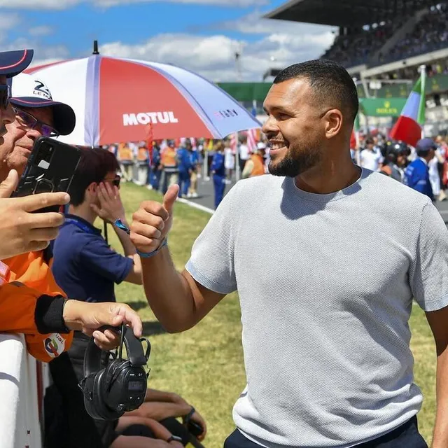 Retraité en cette année 2022 après Roland-Garros, le tennisman sarthois savoure son passage sur le circuit pour le départ des 24 Heures du Mans en juin. archives photo retraité en cette année 2022 après roland-garros, le tennisman sarthois savoure son passage sur le circuit pour le départ des 24 heures du mans en juin. © archives