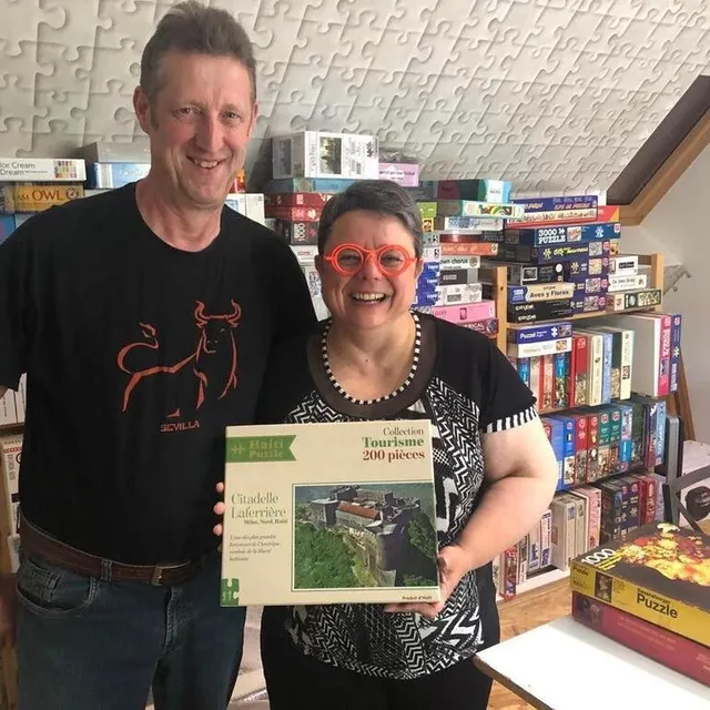 Les Sarthois Patrice et Sophie de Goncourt ont une nouvelle fois participé au championnat du monde de puzzles en juin en Espagne. archives photo les sarthois patrice et sophie de goncourt ont une nouvelle fois participé au championnat du monde de puzzles en juin en espagne. © archives