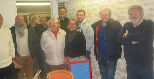 photo  lors du quatrième tirage de la quinzaine commerciale de l’aaci de la vallée de la risle.  &copy;  ouest-france 