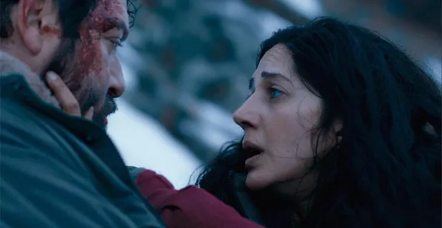 photo  denis ménochet et zar amir ebrahimi sont à l’affiche du film de guillaume renusson. un duo éclatant.  &copy;  les films velvet – baxter films – pierre maïllis-laval 