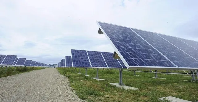 photo  lancement d’un appel à manifestation d’intérêt pour la pose de panneaux photovoltaïques sur le territoire de l’huisne sarthoise.  &copy;  archives le maine libre – hervé petitbon 