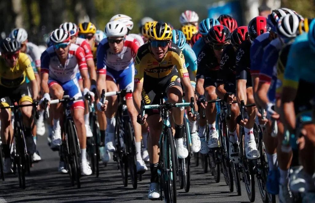 Tour de France 2023. Les organisateurs officialisent la présence de cinq équipes françaises Tour de France 2023. Les organisateurs officialisent la présence de cinq équipes françaises