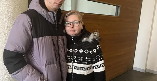 photo  jessica, copine de franck, a été évacuée après l’affaissement de terrain au bord de la sarthe, ce mercredi 4 janvier 2023.  &copy;  ouest-france 