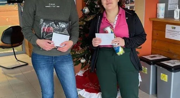 photo  les finalistes femmes du tournoi.  &copy;  le maine libre 