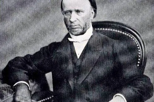 photo  le docteur eugène-joseph daviers a donné son nom à une rue de jallais.  &copy;  co 