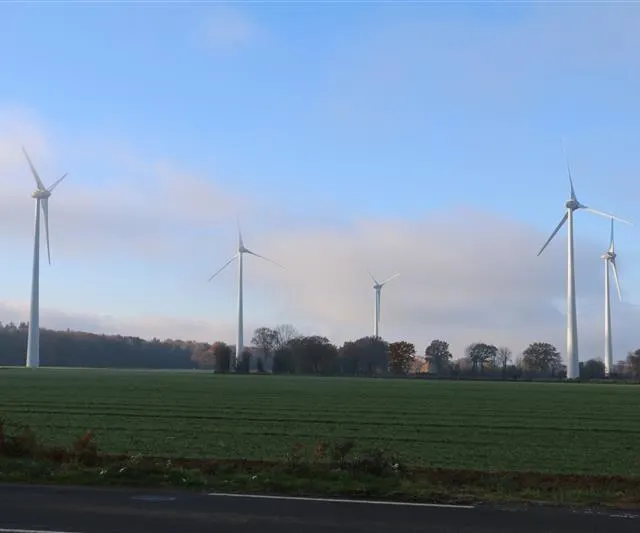 photo depuis 2018, le parc des vents de rânes compte onze éoliennes, dont cinq à saint-brice-sous-rânes.  ©  ouest-france