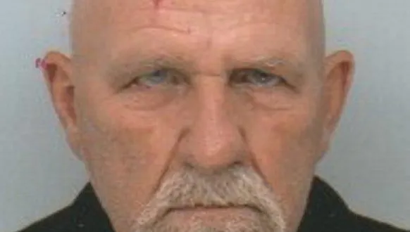 photo  édouard porquet, agent recenseur.  &copy;  ouest-france 