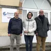 photo  dario ivaldi, le pdg de c2mac group, le nouveau propriétaire de grandry technicast, aux côtés de son assistante anna pizzi et de franck chomel, directeur de la fonderie de sablé-sur-sarthe. 
