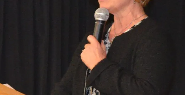 photo  amélie delaunay, maire, lors de ses vœux.  &copy;  ouest-france 