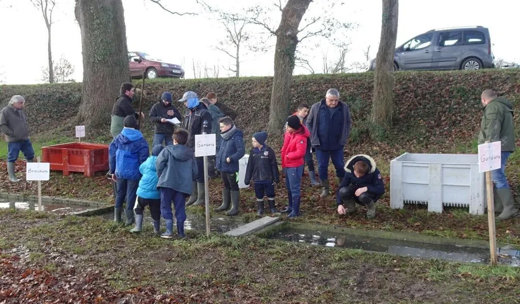 SaintDenislaChevasse. Plusieurs générations impliquées dans le