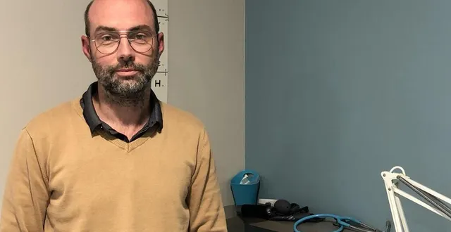 photo  le docteur olivier leroy, dans son cabinet du boulevard jacques-millot à angers.  &copy;  ouest-france 