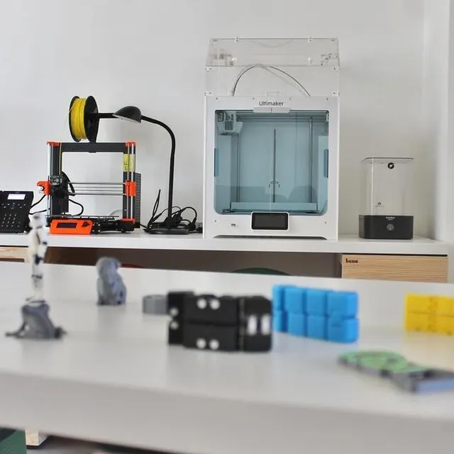 photo la médiathèque a désormais son fablab, où l’on pourra venir bricoler et créer avec notamment des imprimantes 3d.  ©  ouest-france