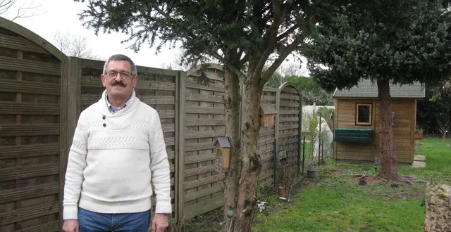 photo  gilles paineau, président du groupe sarthois ornithologique qui compte une quarantaine de membres.  &copy;  ouest-france 