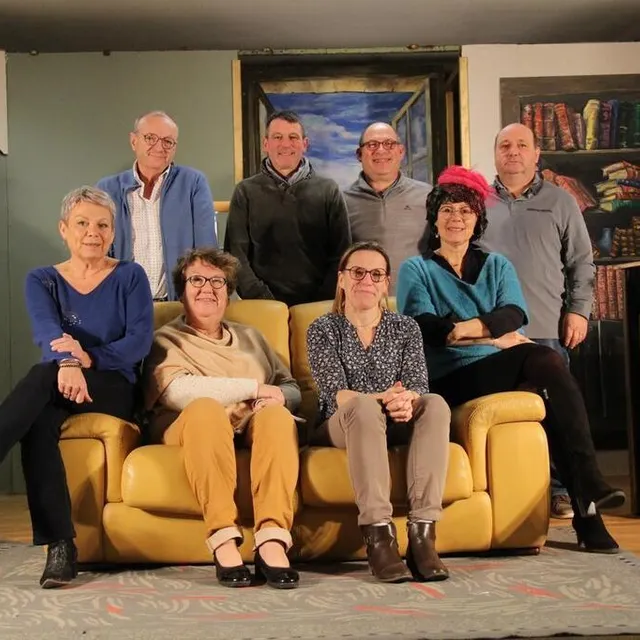 photo cette année, la troupe se compose de sept comédiens et d’une souffleuse.  ©  ouest-france