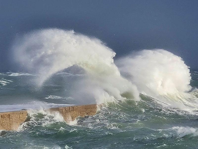 Alerte météo : Arrivée de la tempête Géraldine, vents violents et pluies  sur 16 départements