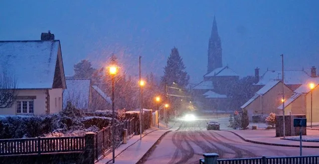 photo  il a bien neigé à tinchebray-bocage, dans l’orne, mardi 17 janvier 2023.  &copy;  ouest-france 