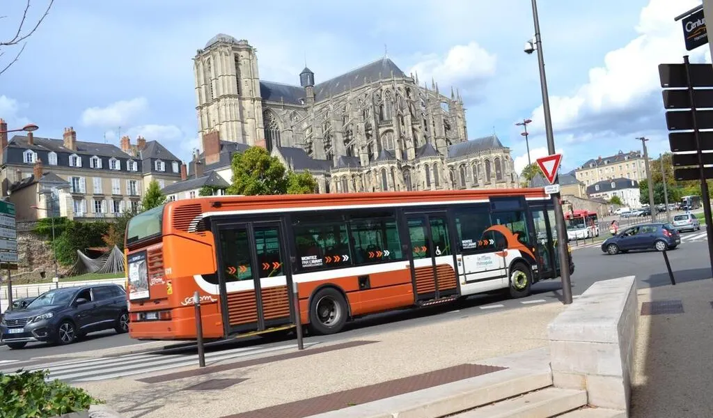 Au Mans, aucun tramway et les bus fortement perturbés jeudi, jour de