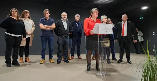 photo  martine couet, maire, et son conseil présentent les projets de l’année.  &copy;  ouest-france 