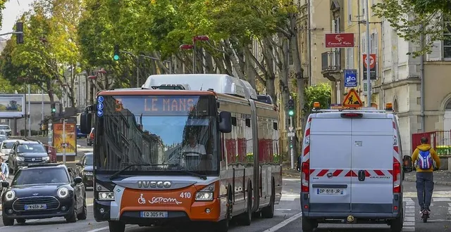 photo  des lignes seront perturbées et supprimées jeudi 19 janvier 2023  &copy;  archive yvon loué 