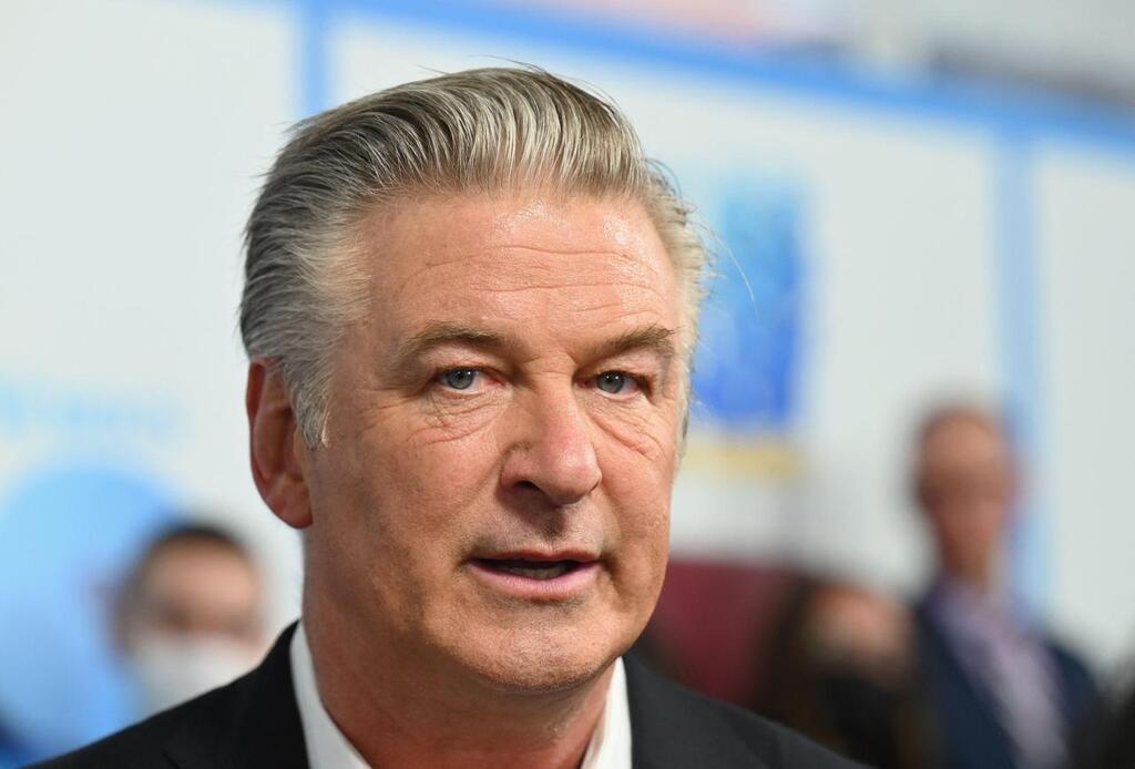 Tir Mortel Sur Un Tournage : L’acteur Alec Baldwin Va être Inculpé Pour ...