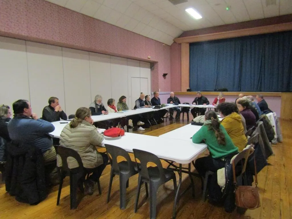 SainteMèreÉglise. La commission communication doit mieux faire