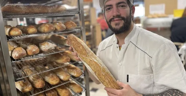 photo  aymeric gardien, patron du pain et des mains, située avenue leclerc à alençon, a créé spécialement un dessert pour l’émission de m6 « la meilleure boulangerie de france ». baptisé « café-goutte », ce gâteau figurera désormais dans les pâtisseries de sa boulangerie.  &copy;  ouest-france 