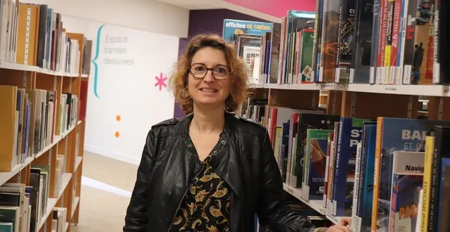 photo  frédérique rault, responsable de la bibliothèque municipale de la flèche, a vu le nombre d’emprunteurs actifs augmenter en 2022.  &copy;  ouest-france 