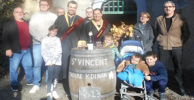 photo  la présentation du tonneau, une tradition qui doit perdurer.  &copy;  ouest-france 