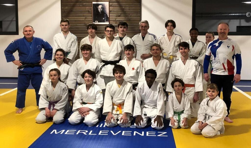 Merlevenez. Aymeric Le Gall, 15 ans, ceinture noire de judo . Sport ...