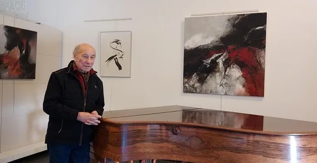 photo  pour jacques reverdy, musique et peinture se complètent. « la musique crée l’univers dans lequel je travaille. »  &copy;  ouest-france 