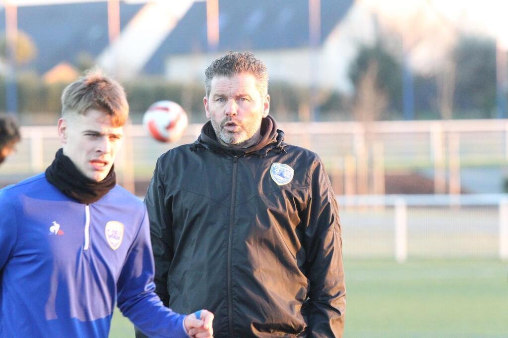 Foot. N3 Normandie. La Réserve D’Avranches Doit Digérer La Claque Reçue ...