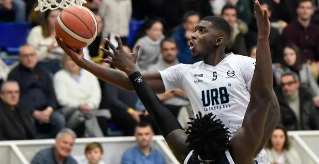 photo  ibrahima sidibé et les rennais doivent se reprendre après deux défaites consécutives.  &copy;  jocelyne régent 
