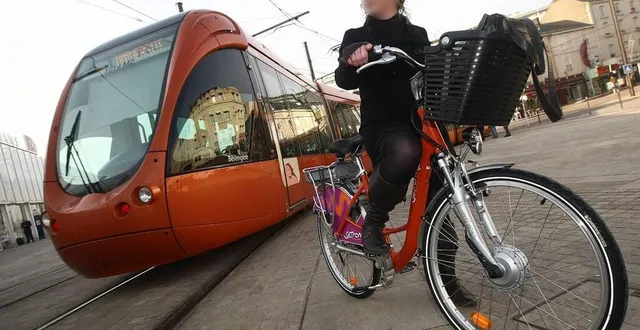 photo  le réseau des bus et des tramways sera largement perturbé ce mardi 31 janvier 2023 en raison des grèves contre la réforme des retraites.  &copy;  archives le maine libre – jean-baptiste desauvage 