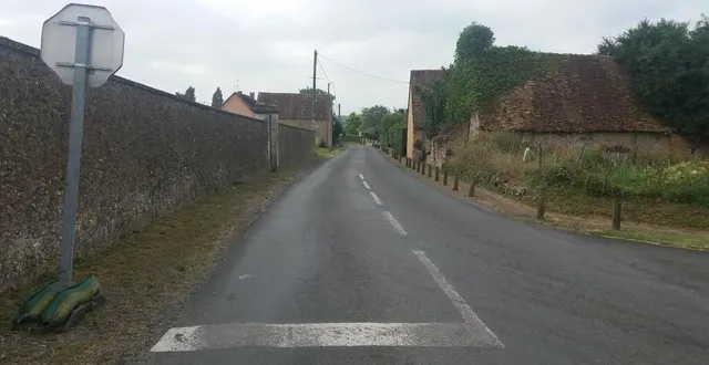 photo  une partie des travaux de la route de louplande se dérouleront au cours du second semestre 2023.  &copy;  ouest-france 