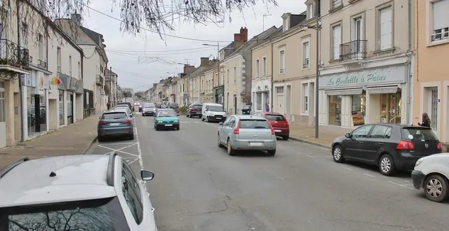 photo  la rue gambetta à sablé-sur-sarthe, ce mercredi 1er février 2023.  &copy;  ouest-france 