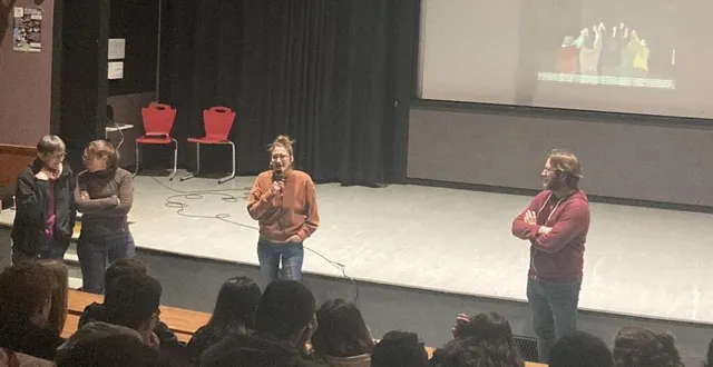 photo  futures agricultrices, jeunes installées, retraitées, ont pu témoigner de leurs expériences, des choses qui ont bougé et des difficultés encore présentes.  &copy;  le maine libre 